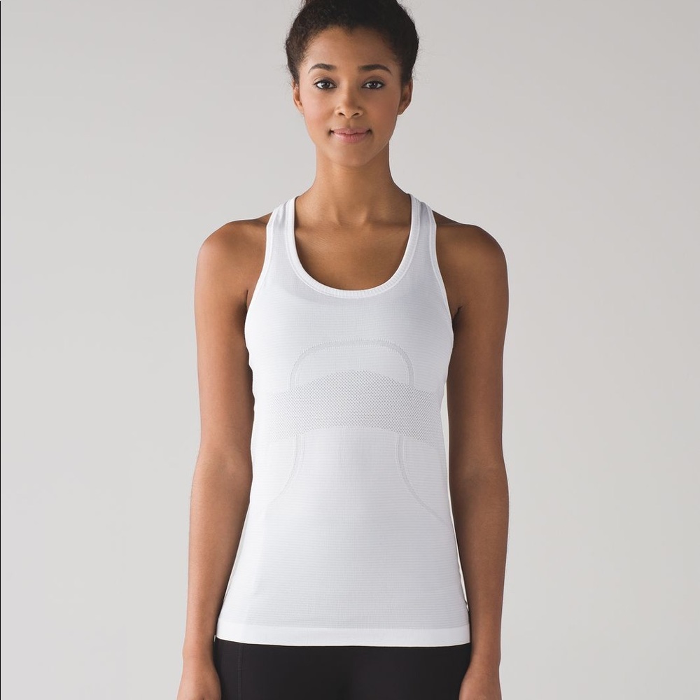 Lulu lemon white tank top size 6
